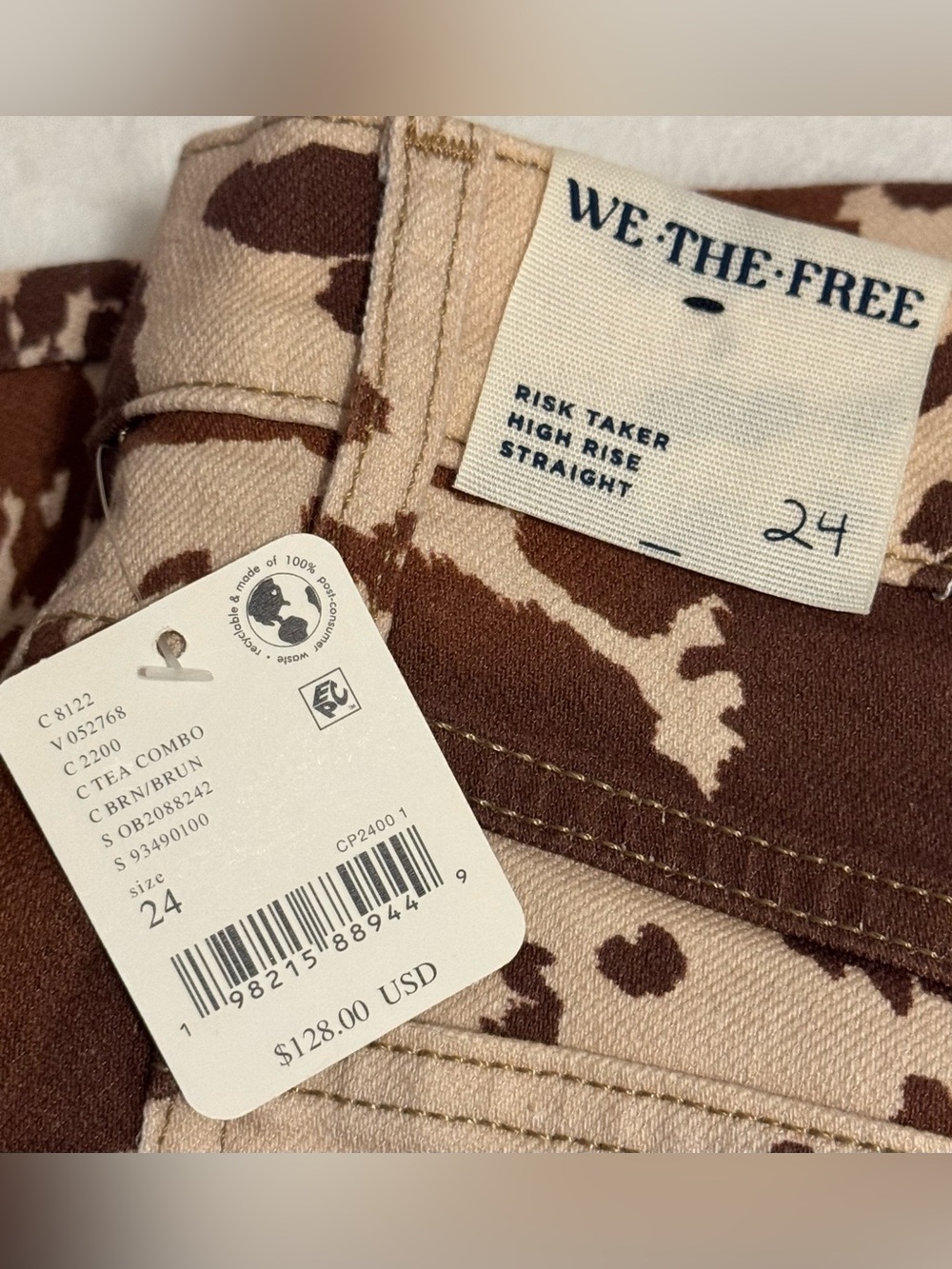 NEW Free People Women’s Cow-Print Risk Taker High Rise Straight Jeans Size 24 - Picture 5 of 9